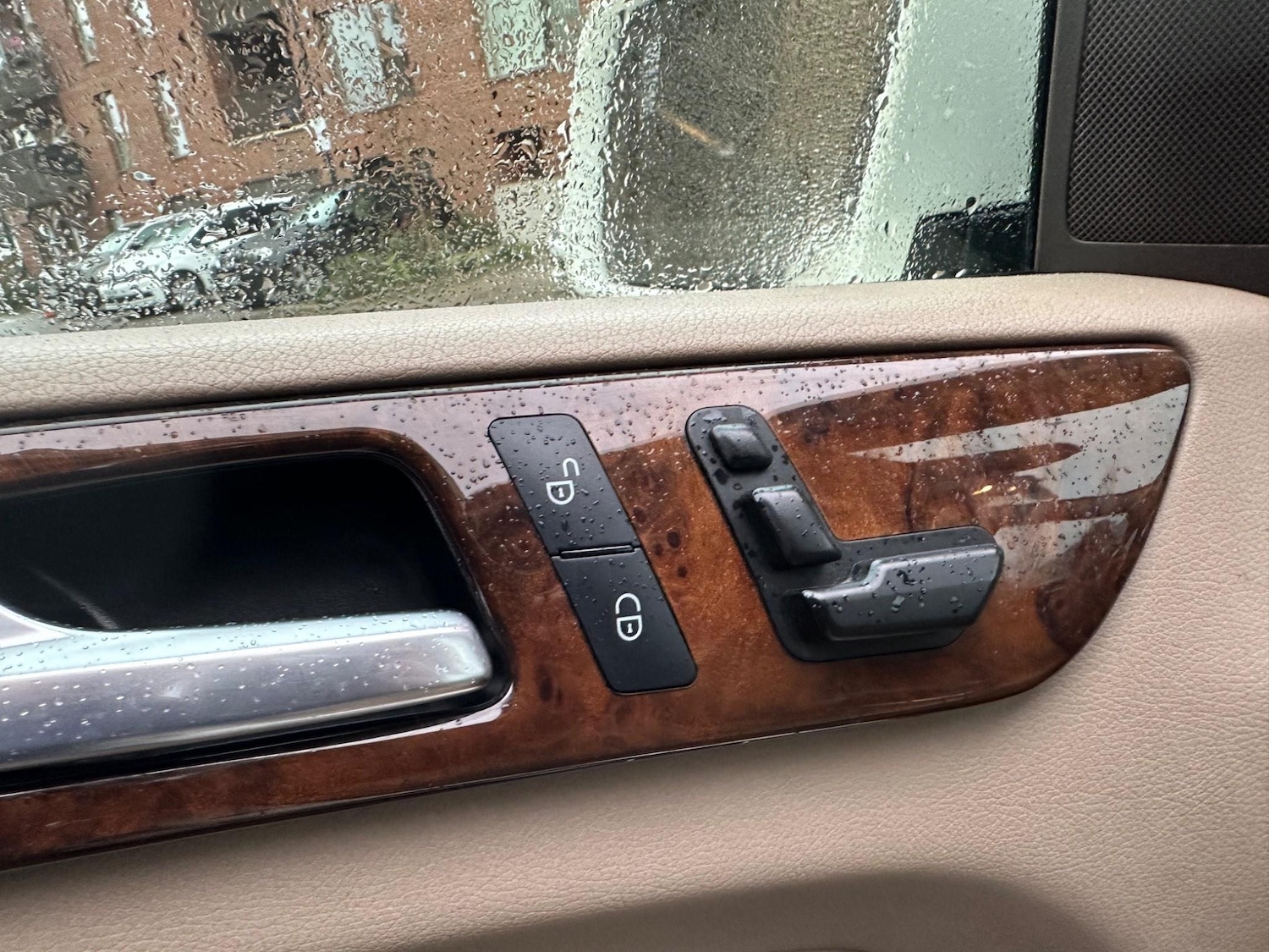 Used Mercedes-Benz M Class 2012 for sale - 76992922: Photo 31