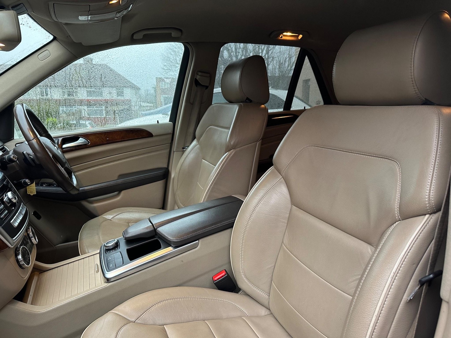 Used Mercedes-Benz M Class 2012 for sale - 76992922: Photo 32