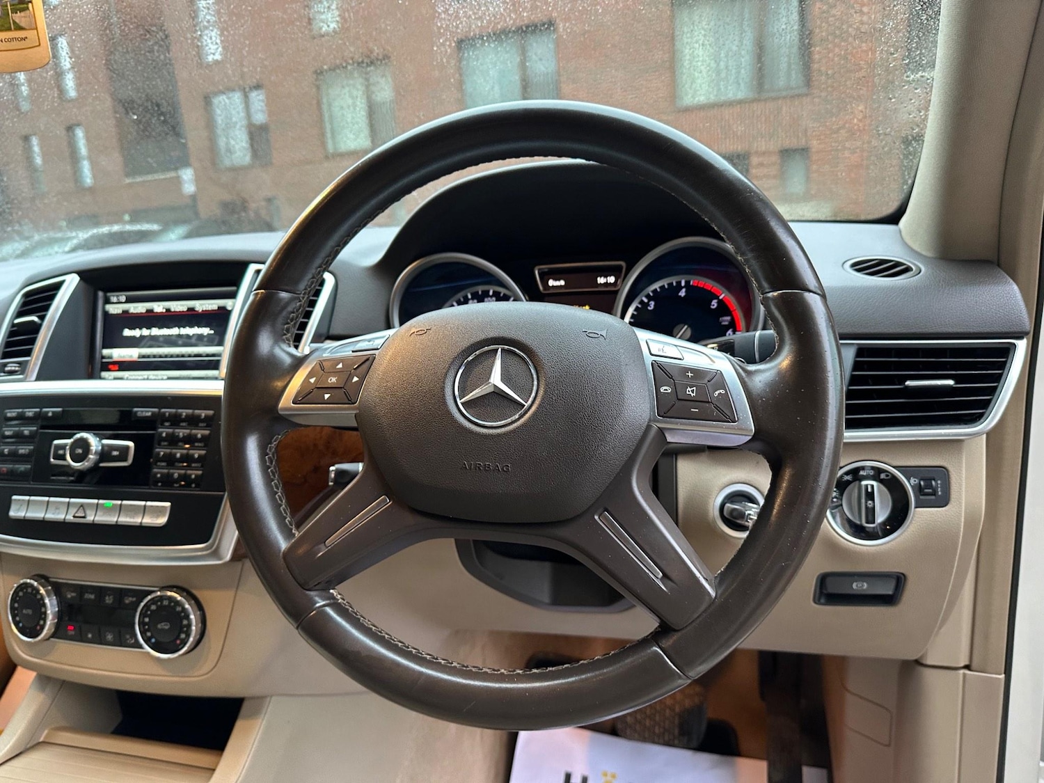 Used Mercedes-Benz M Class 2012 for sale - 76992922: Photo 33