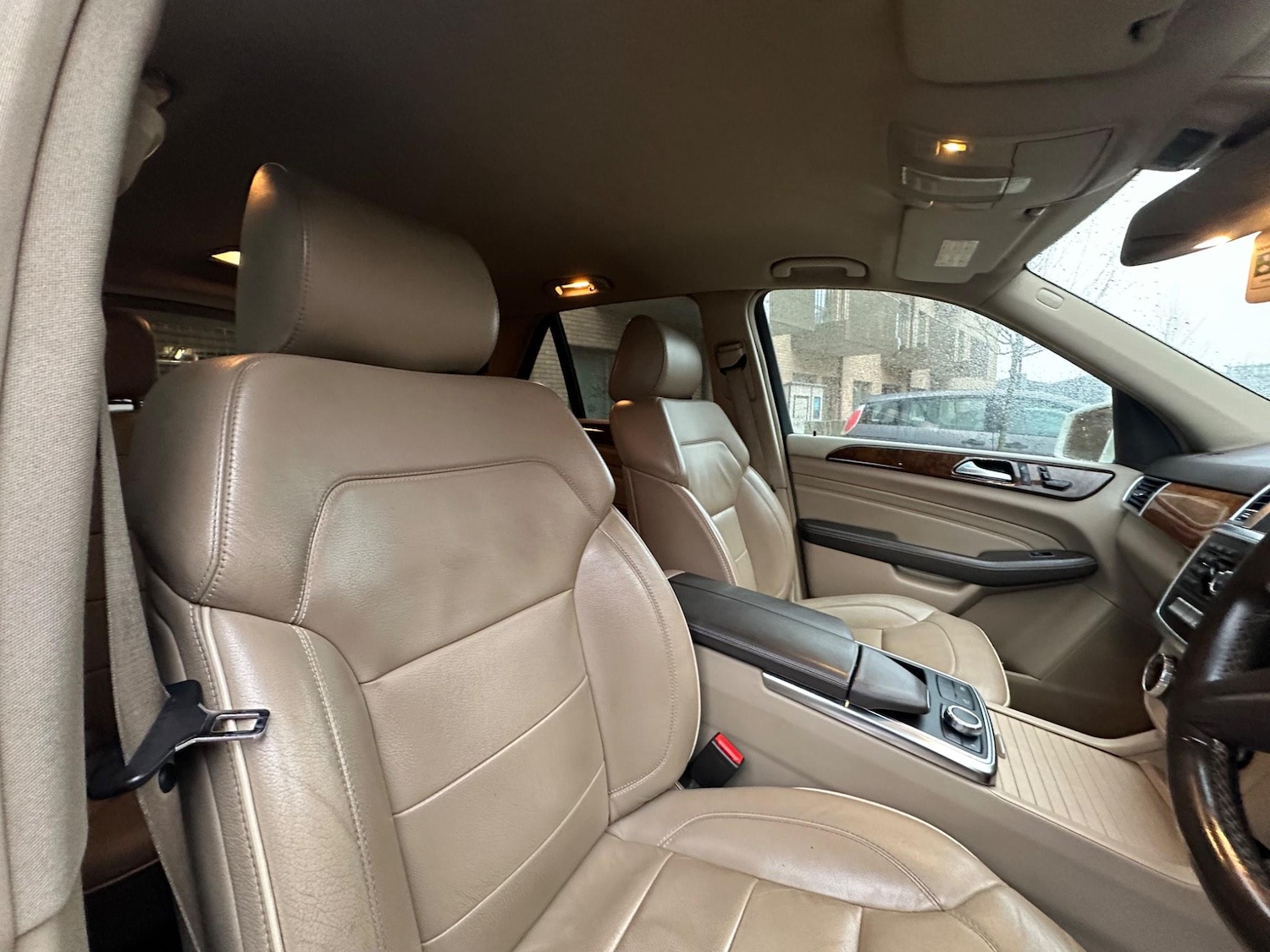 Used Mercedes-Benz M Class 2012 for sale - 76992922: Photo 35