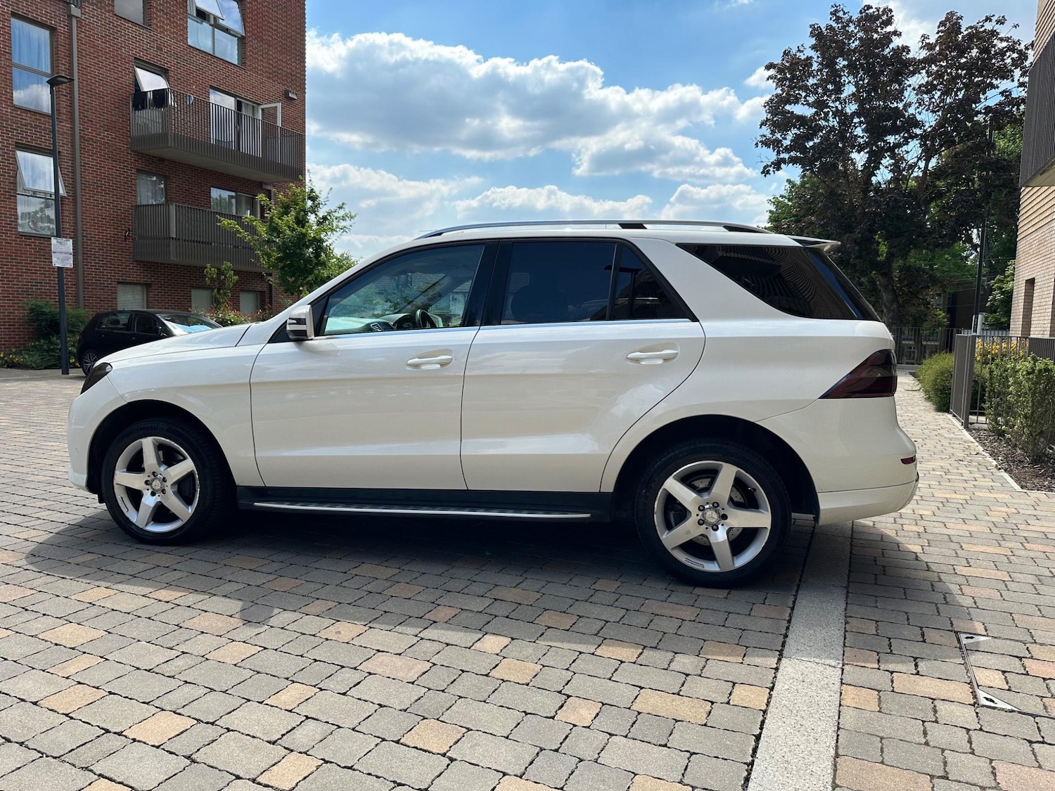 Used Mercedes-Benz M Class 2012 for sale - 76992922: Photo 43