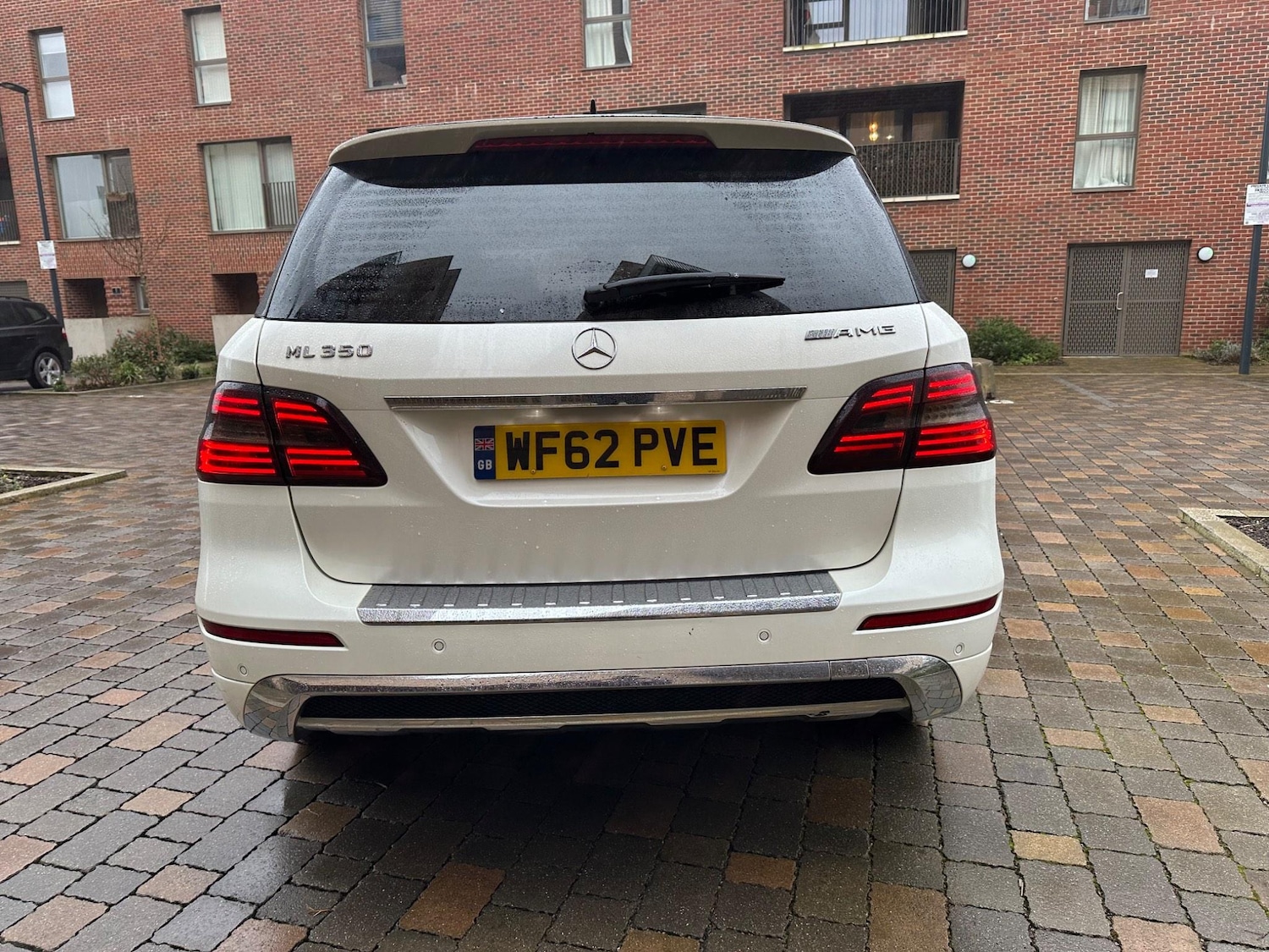 Used Mercedes-Benz M Class 2012 for sale - 76992922: Photo 9