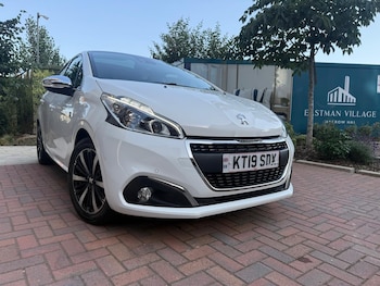 Used Peugeot 208 2019 for sale - 79012730: Photo