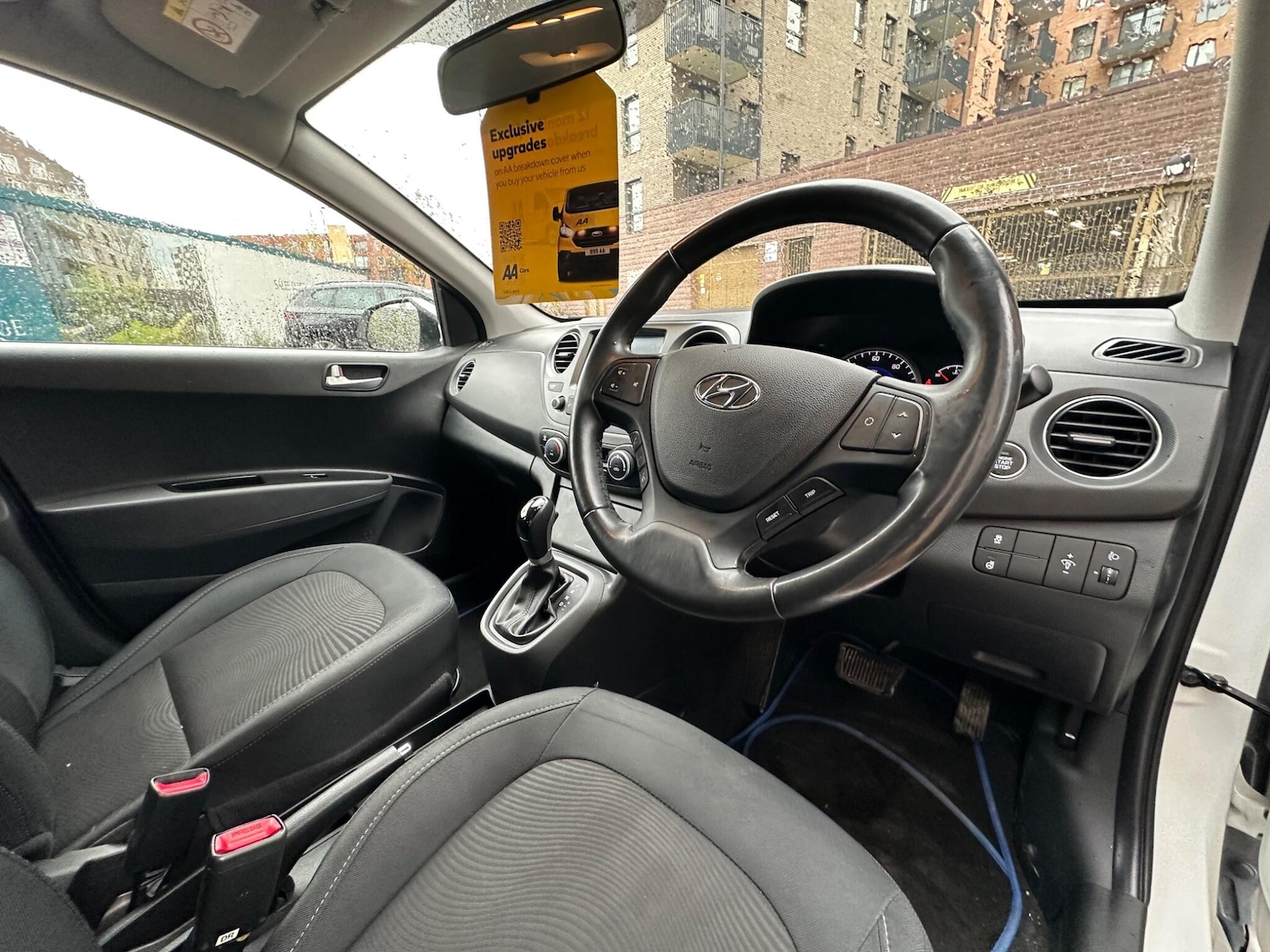 Used Hyundai i10 2019 for sale - 76666916: Photo 19