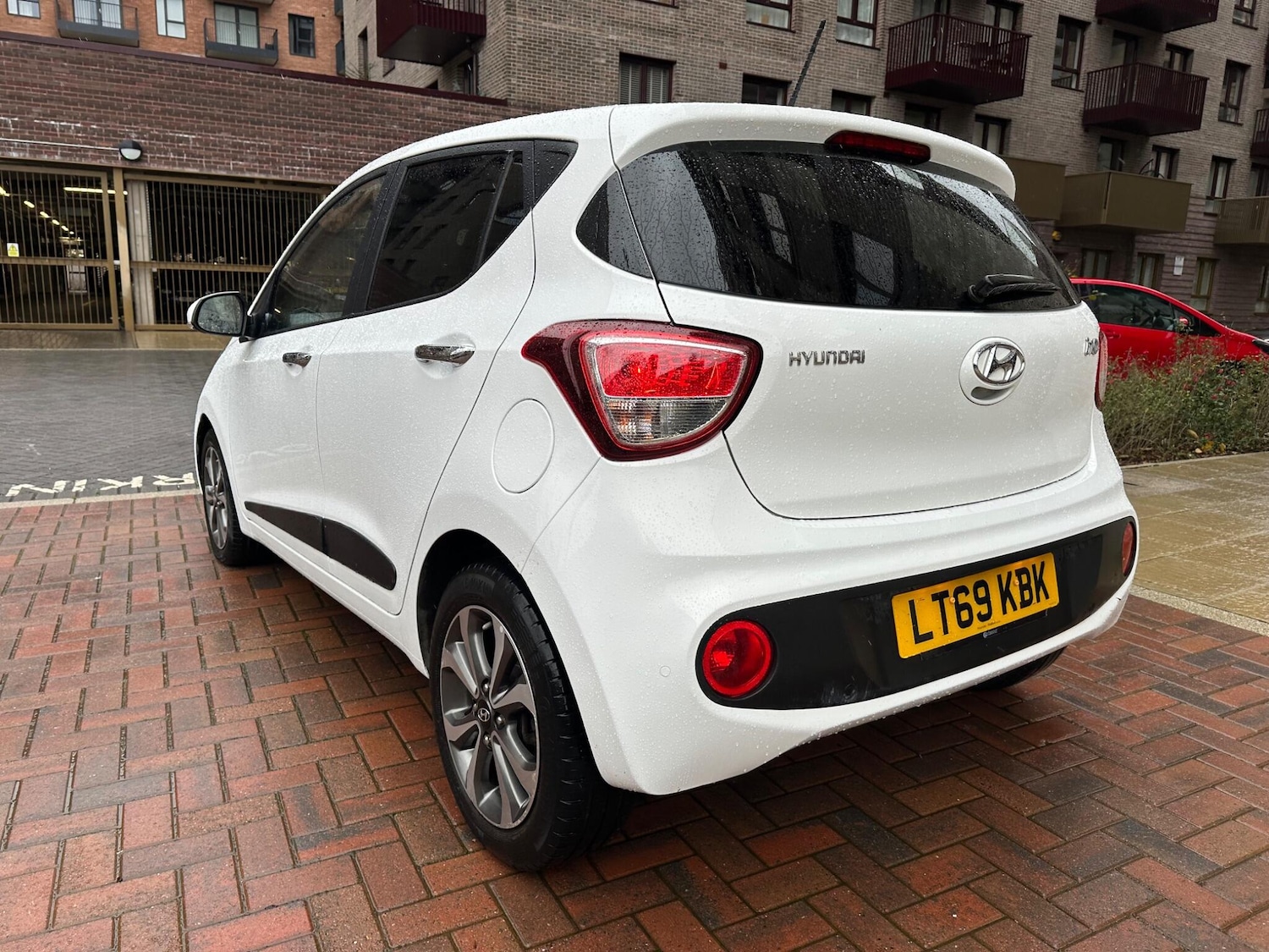 Used Hyundai i10 2019 for sale - 76666916: Photo 5