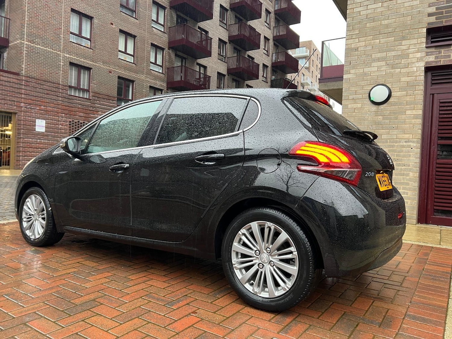 Used Peugeot 208 for sale - 76991849: Photo 13