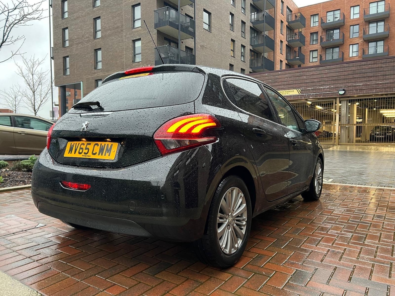 Used Peugeot 208 for sale - 76991849: Photo 16