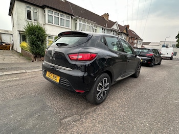 Used Renault Clio 2019 for sale - 75588400: Photo