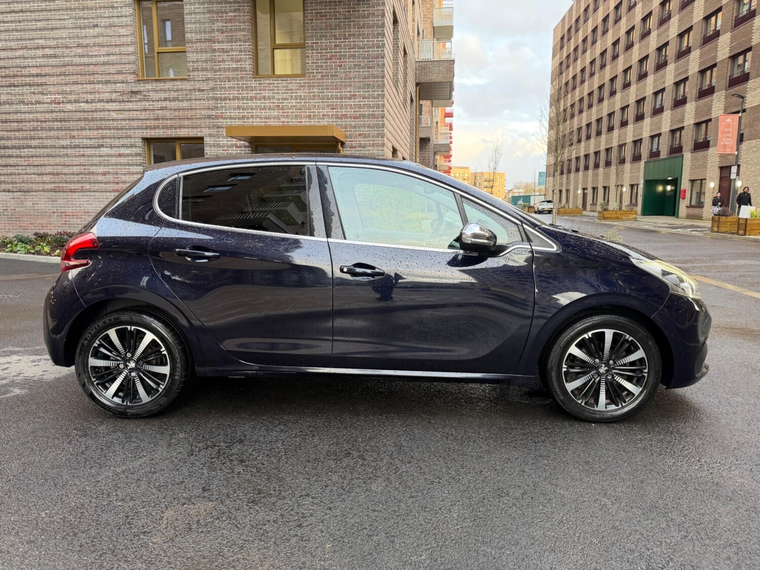 Used Peugeot 208 for sale - 77455689: Photo 18