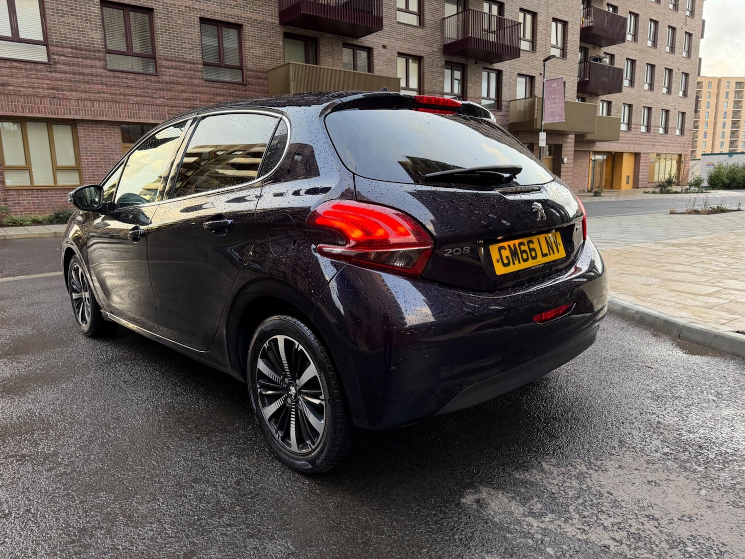 Used Peugeot 208 for sale - 77455689: Photo 2