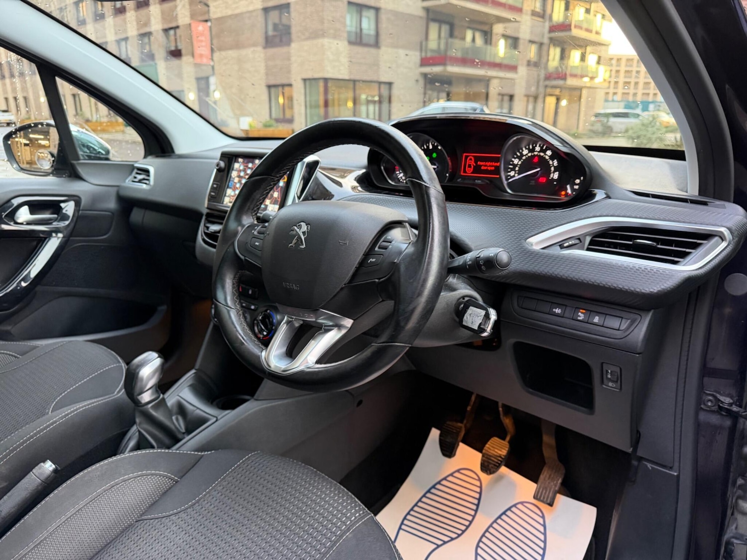 Used Peugeot 208 for sale - 77455689: Photo 23