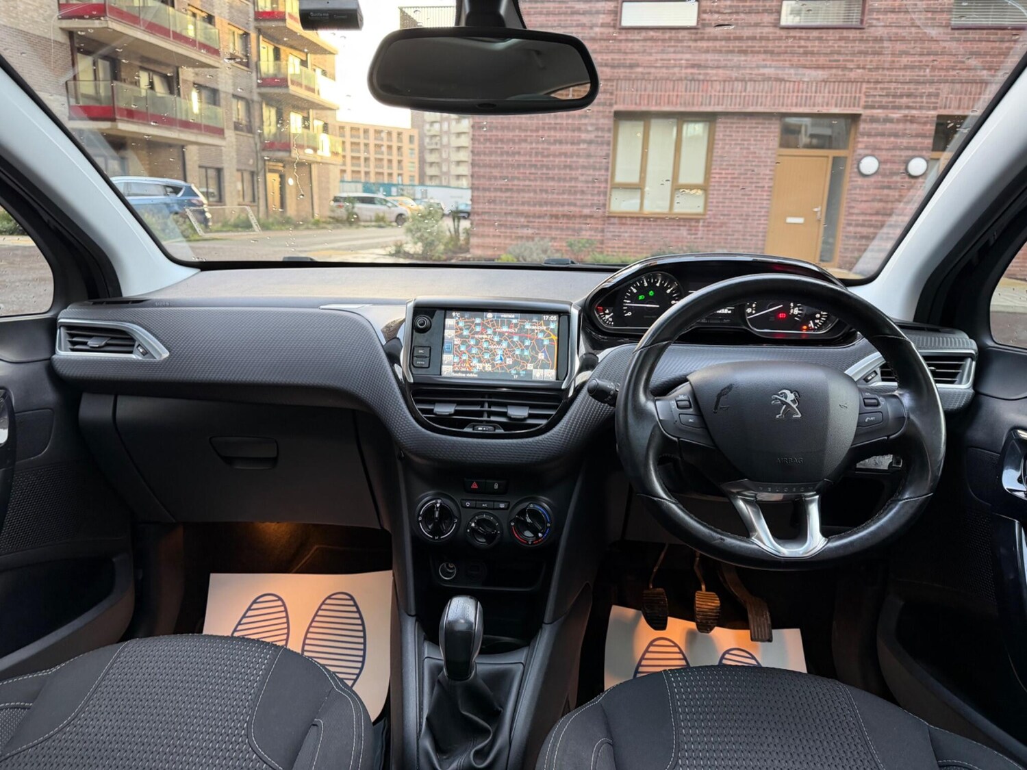 Used Peugeot 208 for sale - 77455689: Photo 24