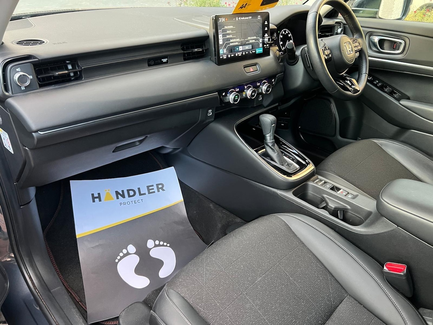 Used Honda HR-V 2023 for sale - 76992746: Photo 3