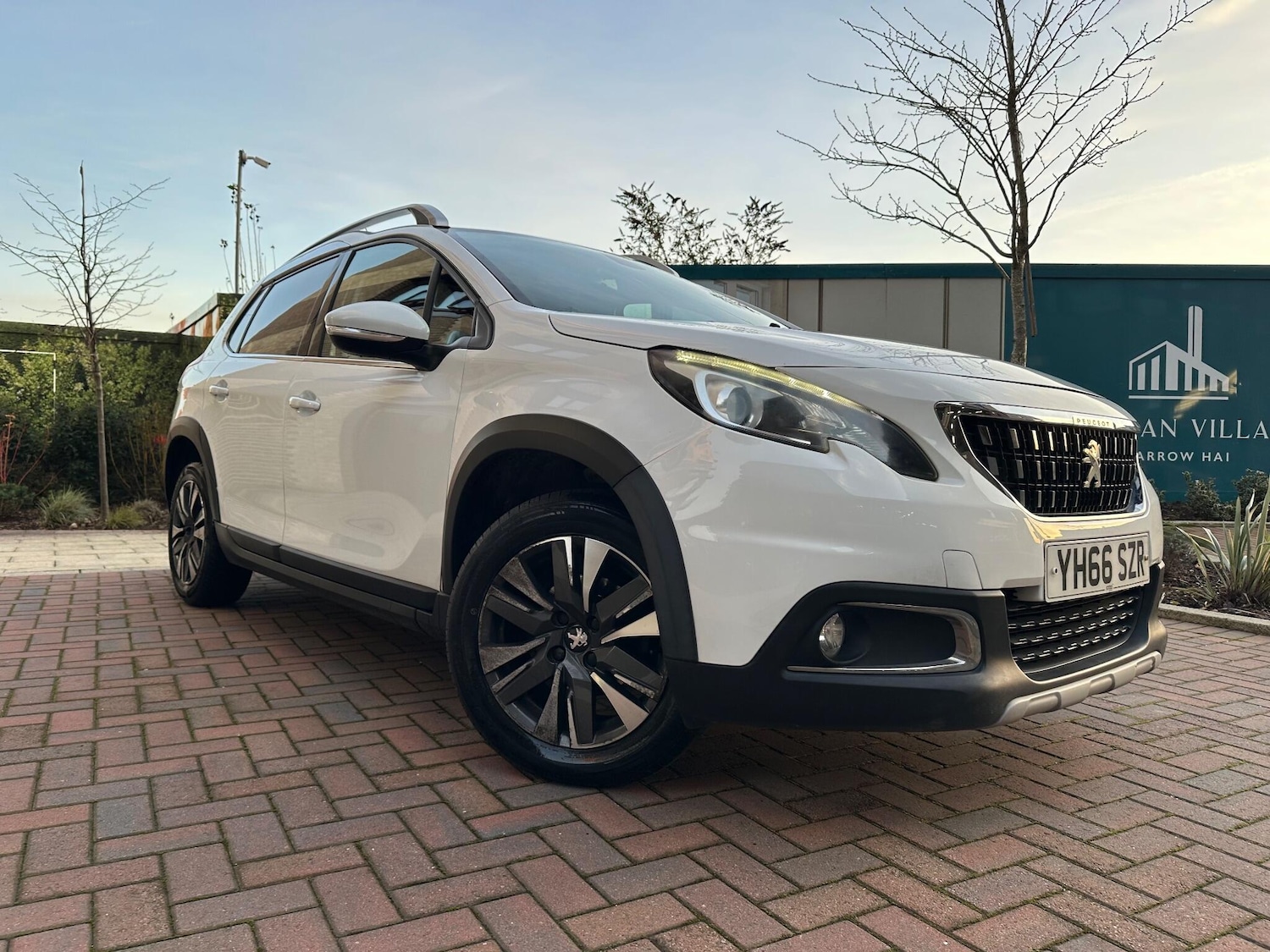Used Peugeot 2008 2016 for sale - 76942652: Photo 3