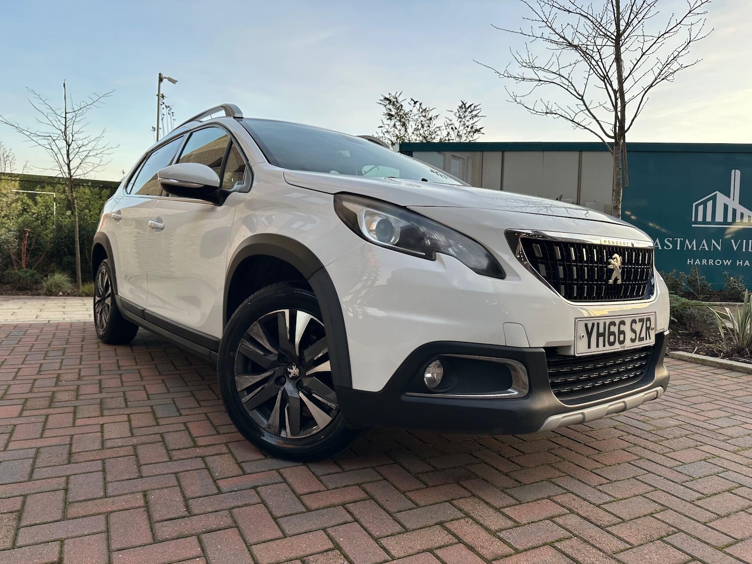 Used Peugeot 2008 2016 for sale - 76942652: Photo 4