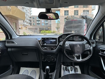 Used Peugeot 208 2016 for sale - 75623821: Photo