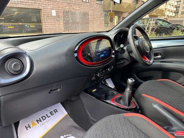 Used Toyota Aygo X 2023 for sale - 73994175: Photo 3
