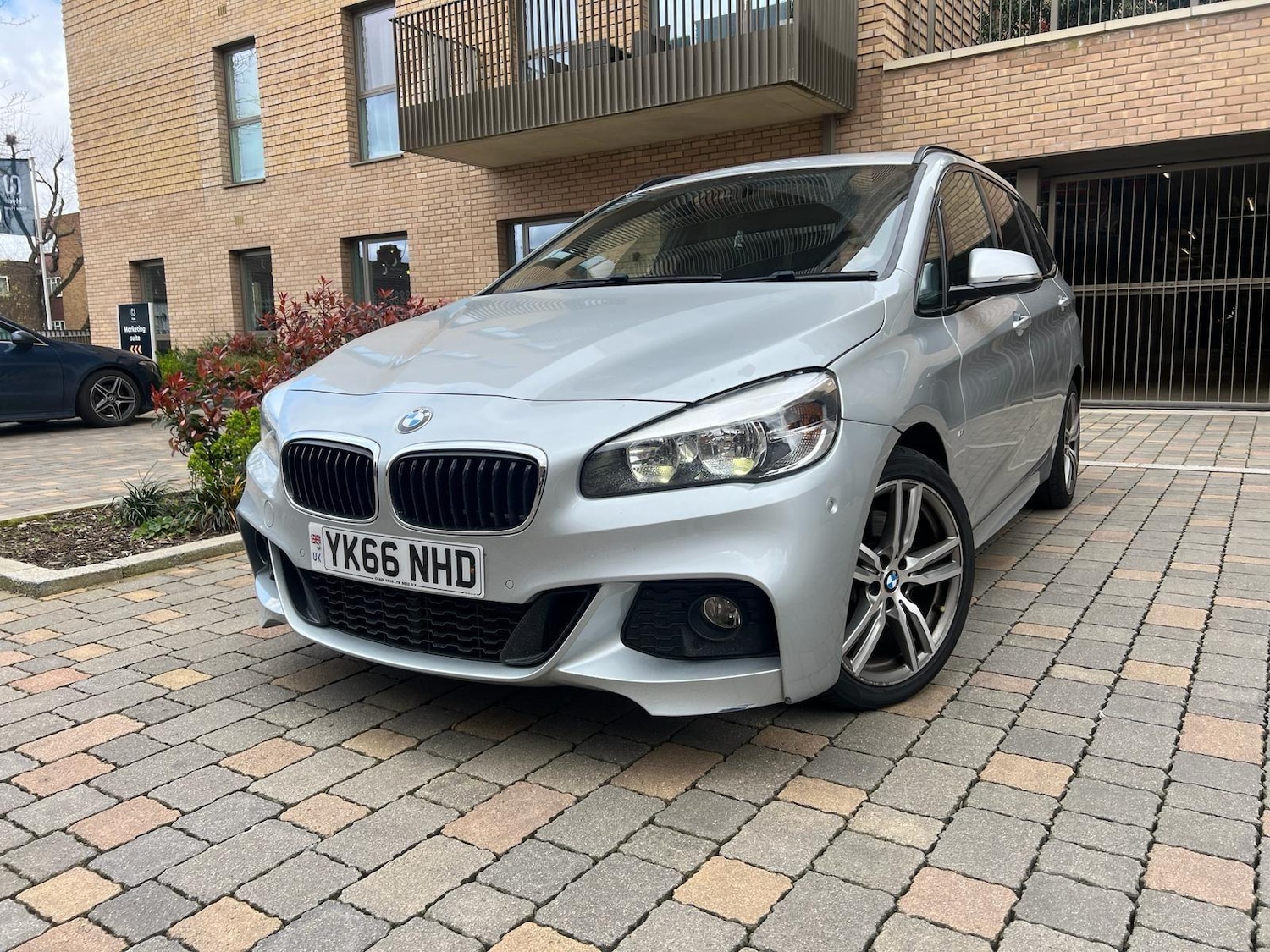 Used BMW 2 Series 2016 for sale - 76990999: Photo 7