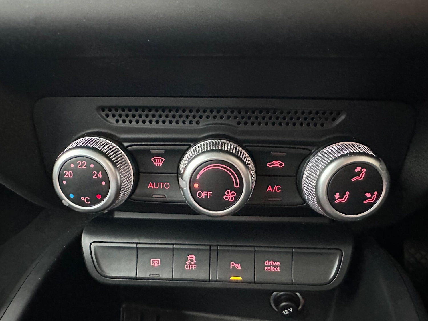 Used Audi A1 2015 for sale - 74136339: Photo 27