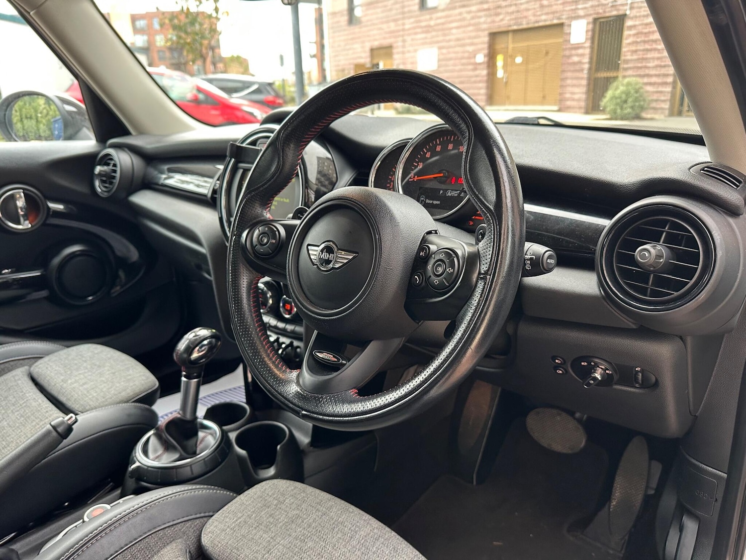 Used MINI Hatch 2016 for sale - 76200493: Photo 31