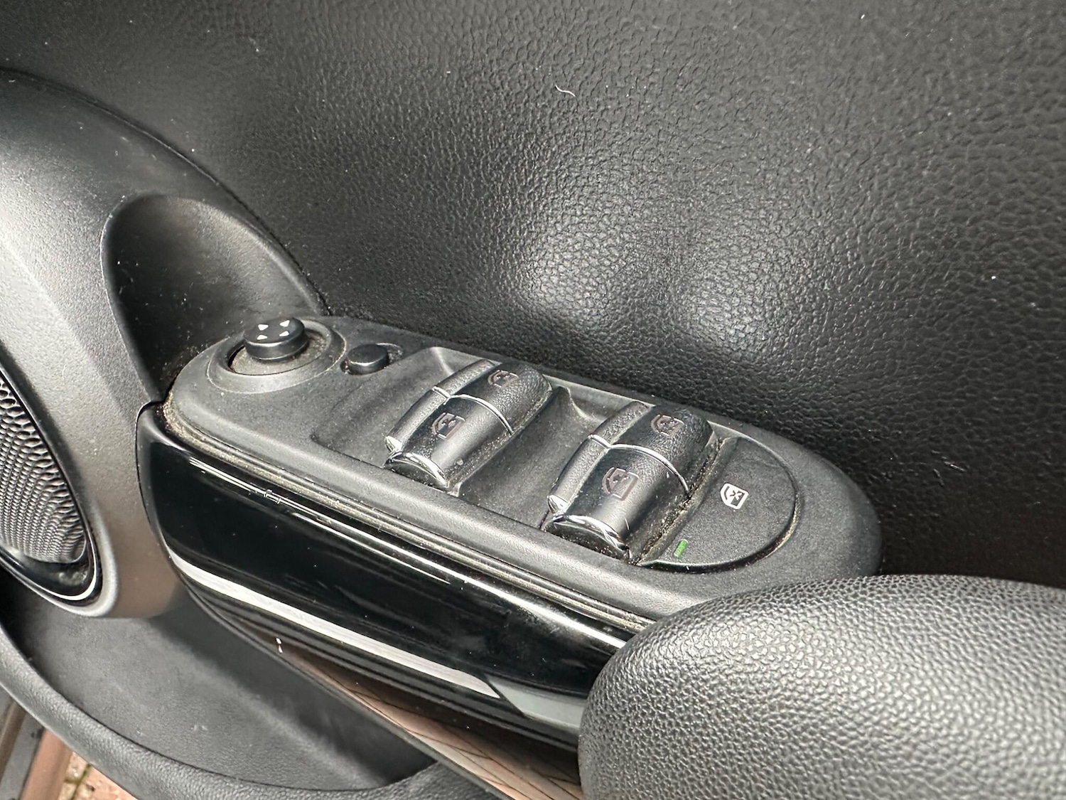 Used MINI Hatch 2016 for sale - 76200493: Photo 32