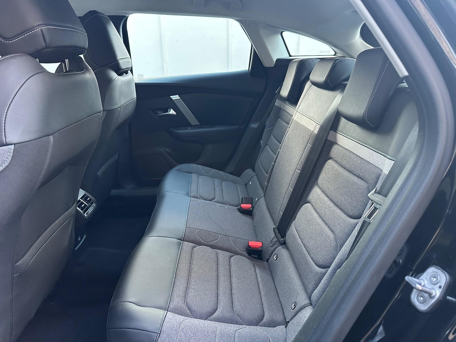 Used Citroen C4 2024 for sale - 76752853: Photo 28