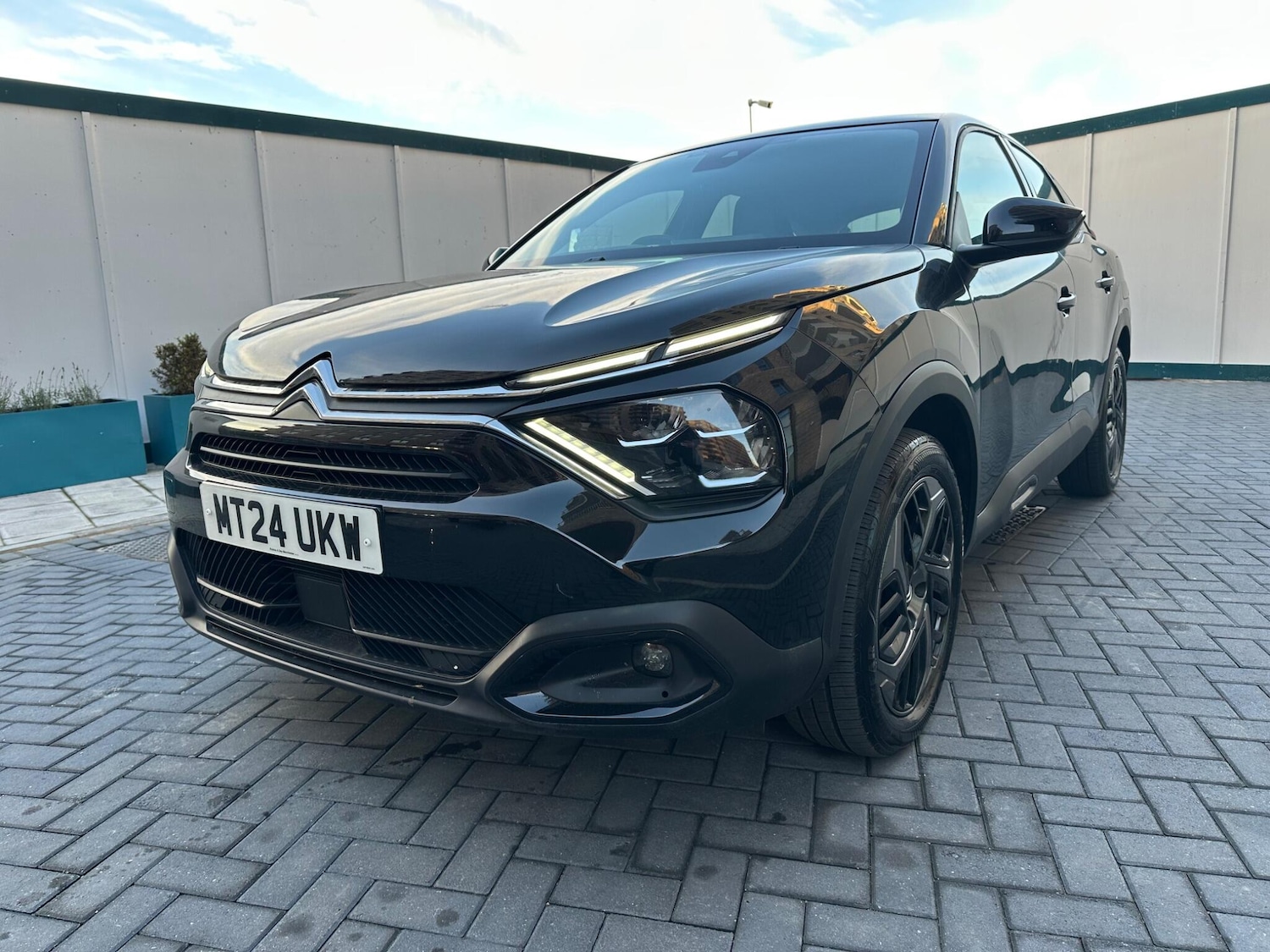 Used Citroen C4 2024 for sale - 76752853: Photo 6