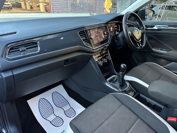 Used Volkswagen T-Roc 2020 for sale - 76188797: Photo 3