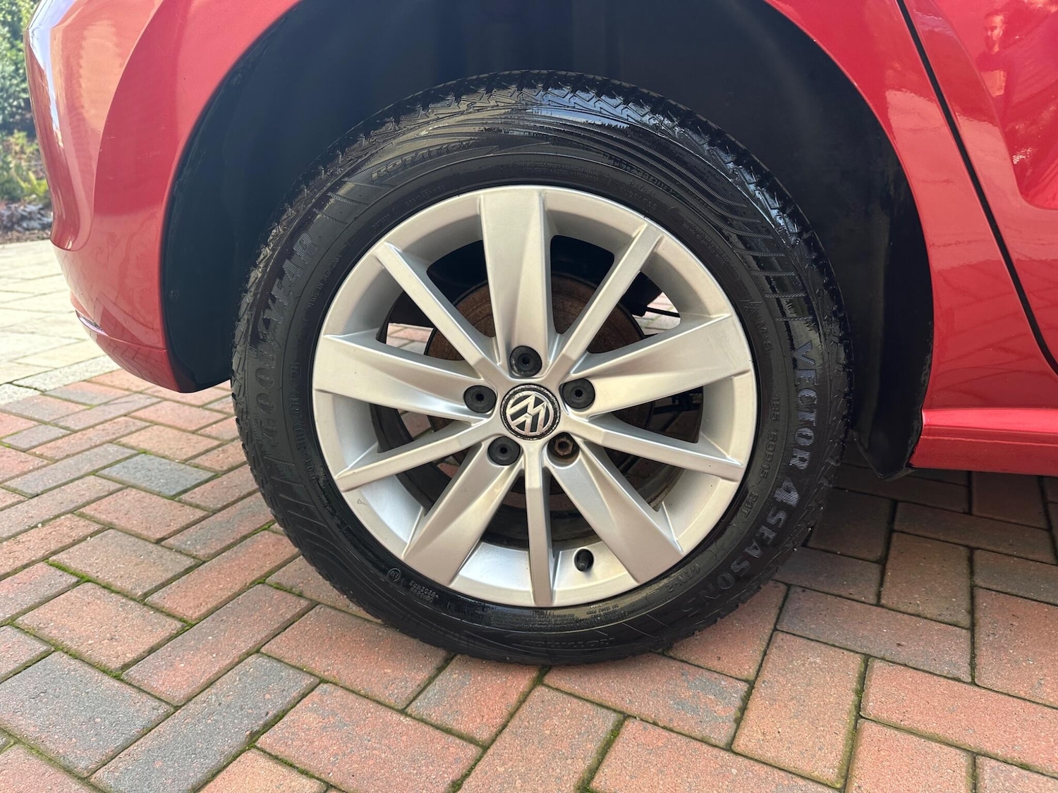 Used Volkswagen Polo 2015 for sale - 76573170: Photo 10