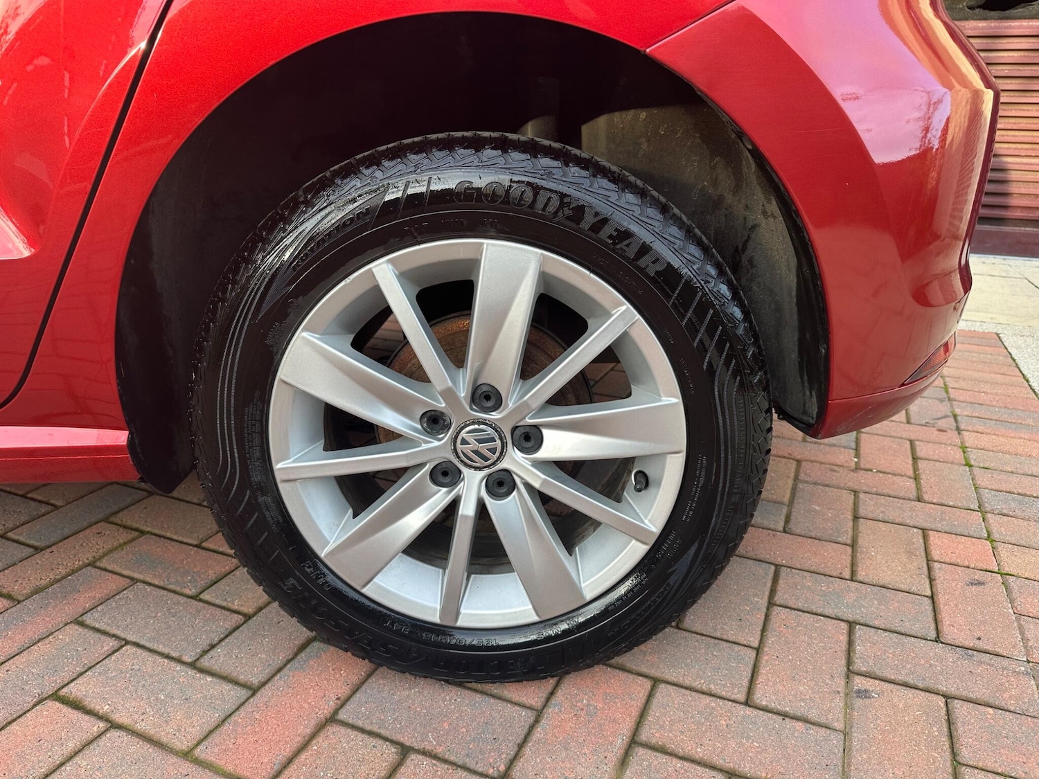 Used Volkswagen Polo 2015 for sale - 76573170: Photo 11