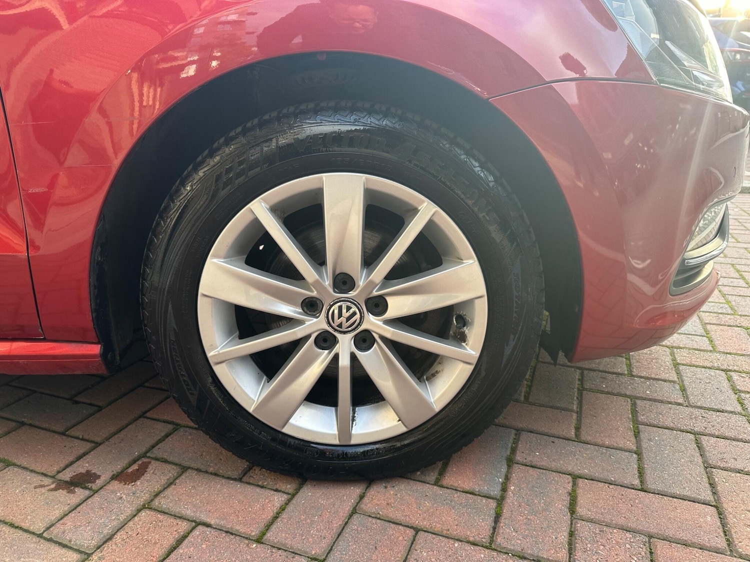 Used Volkswagen Polo 2015 for sale - 76573170: Photo 13