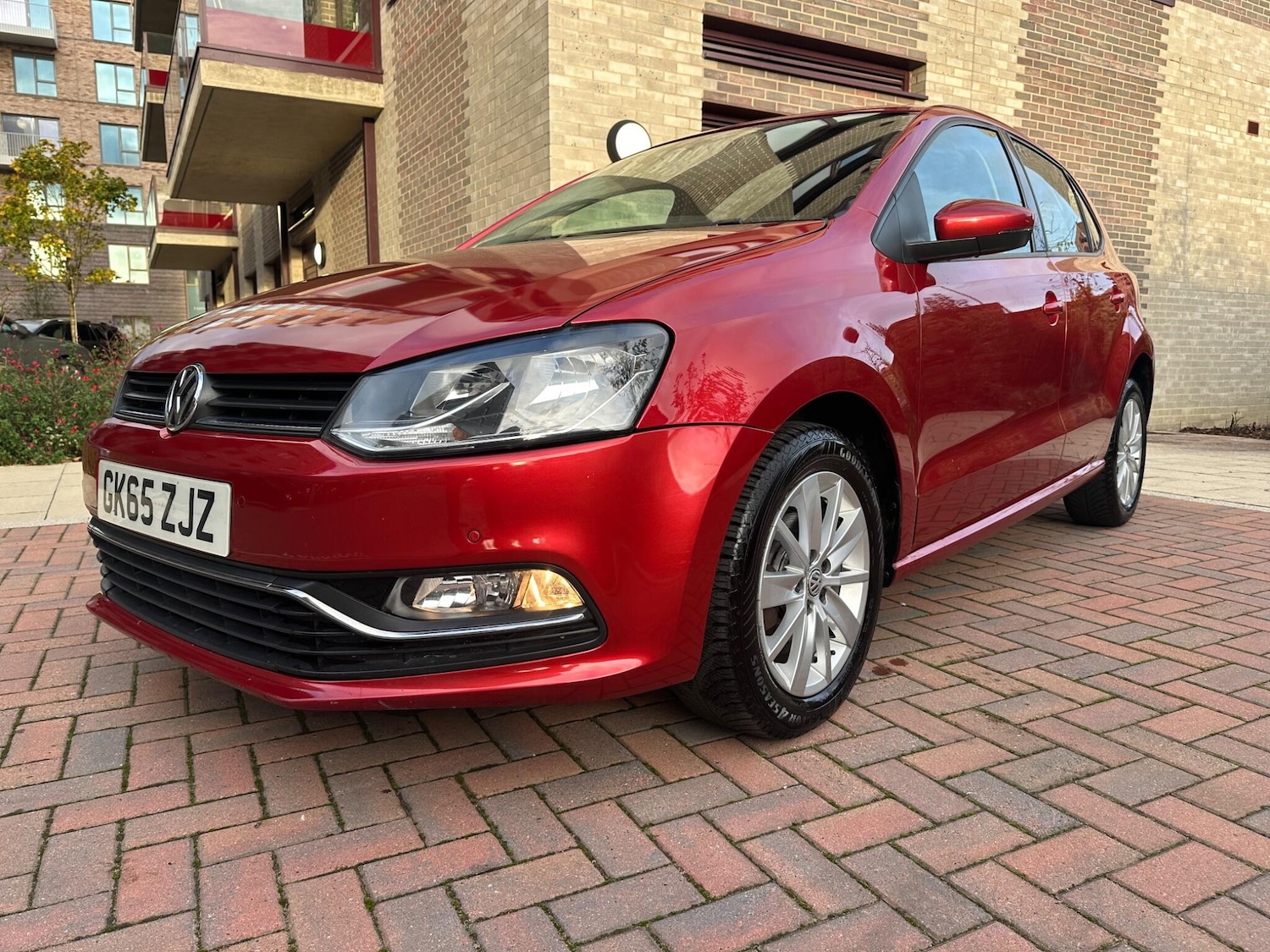 Used Volkswagen Polo 2015 for sale - 76573170: Photo 6