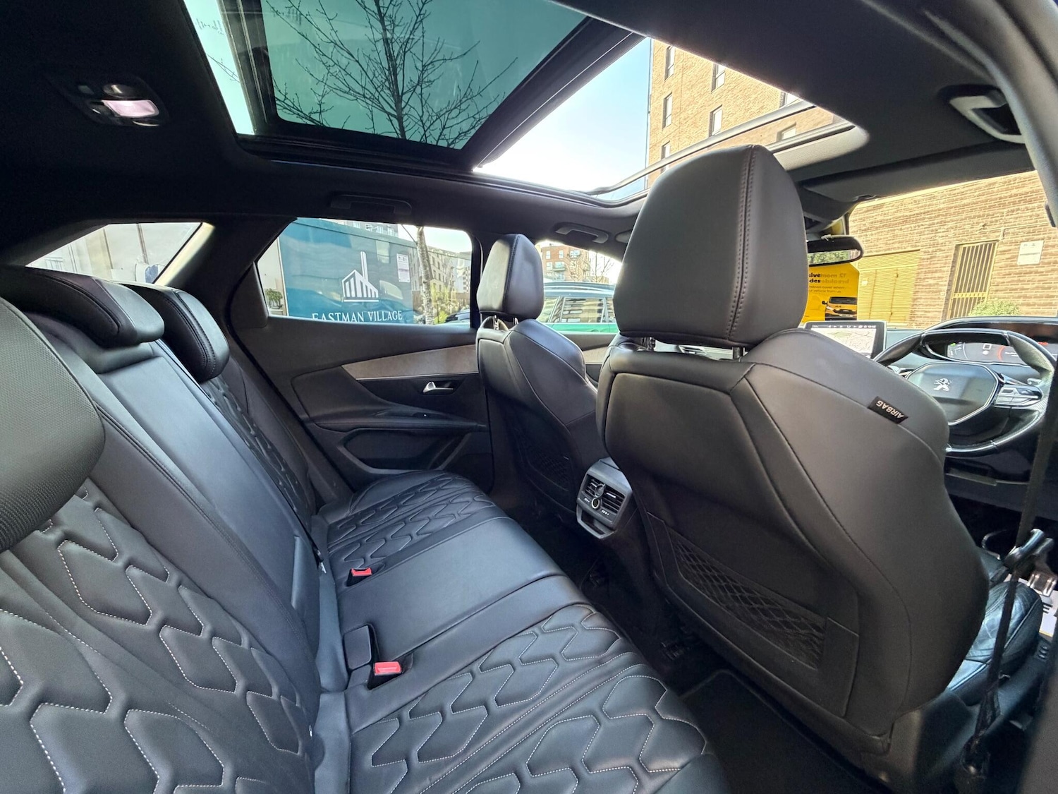 Used Peugeot 3008 2018 for sale - 76942537: Photo 25