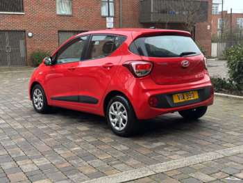 Used Hyundai i10 2018 for sale - 73751032: Photo