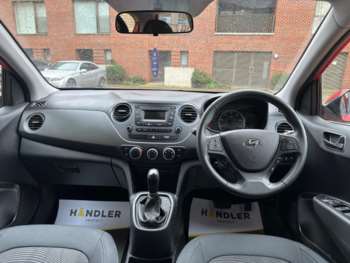 Used Hyundai i10 2018 for sale - 73751032: Photo