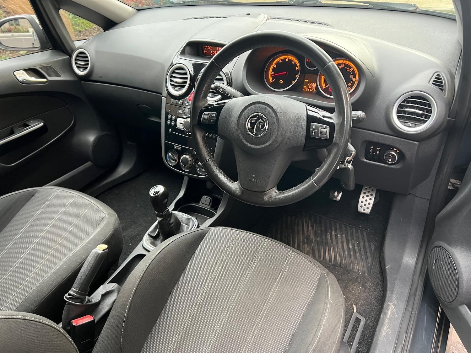 Used Vauxhall Corsa for sale - 77909837: Photo 3