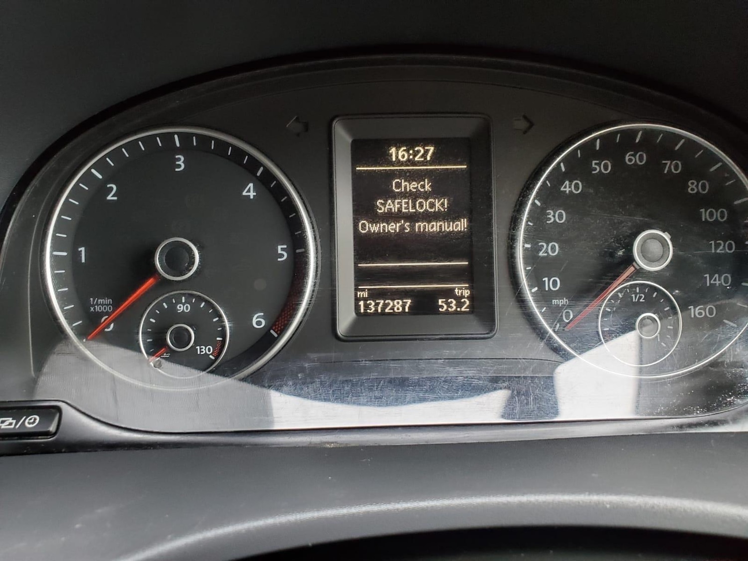 Used Volkswagen Caddy Maxi Life 2014 for sale - 76099103: Photo 26