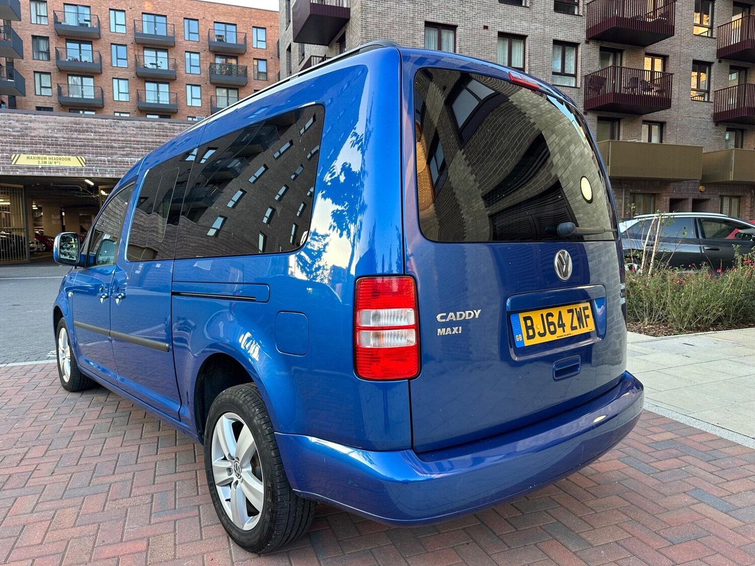 Used Volkswagen Caddy Maxi Life 2014 for sale - 76099103: Photo 44