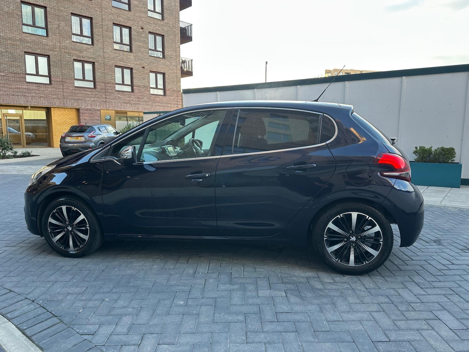 Used Peugeot 208 2018 for sale - 76701276: Photo 12