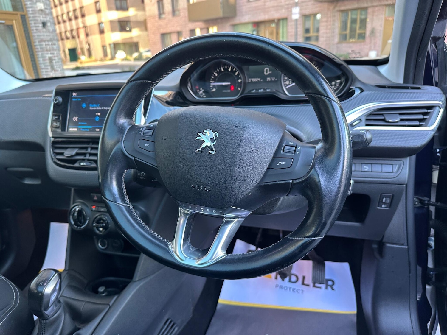 Used Peugeot 208 2018 for sale - 76701276: Photo 31