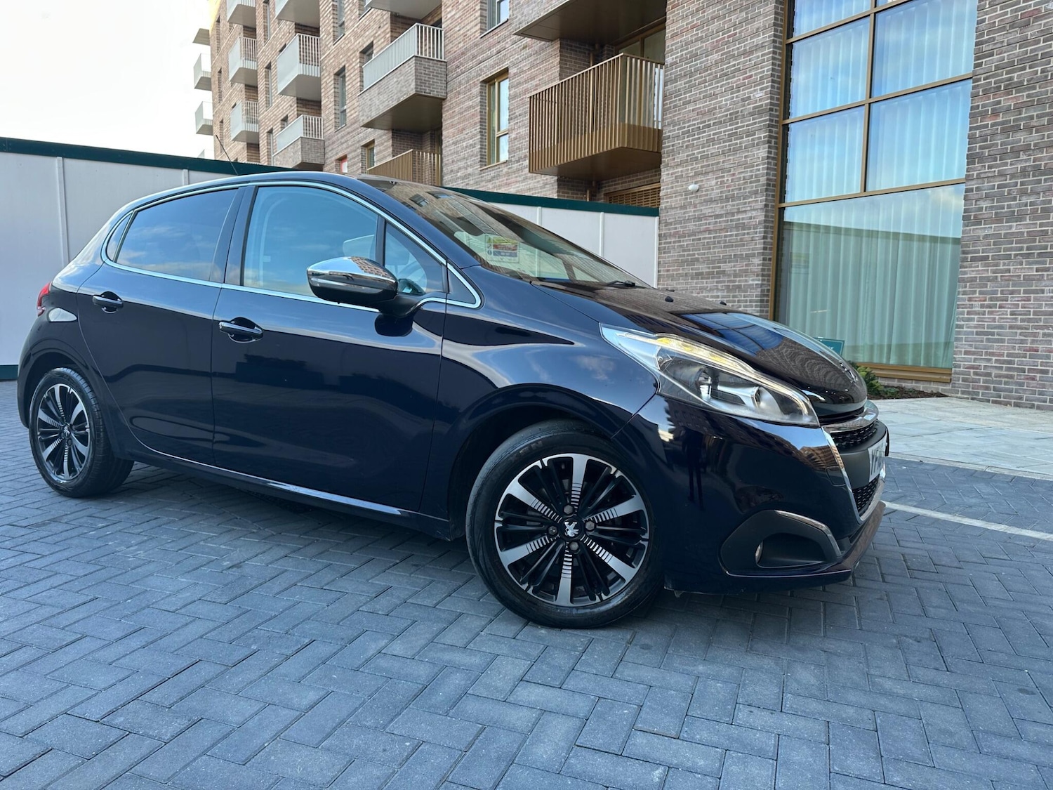 Used Peugeot 208 2018 for sale - 76701276: Photo 7