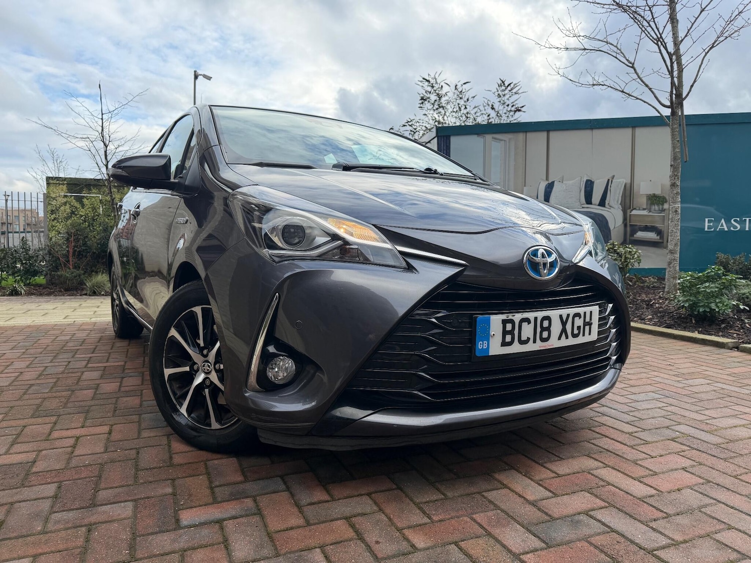 Used Toyota Yaris for sale - 77242844: Photo 10