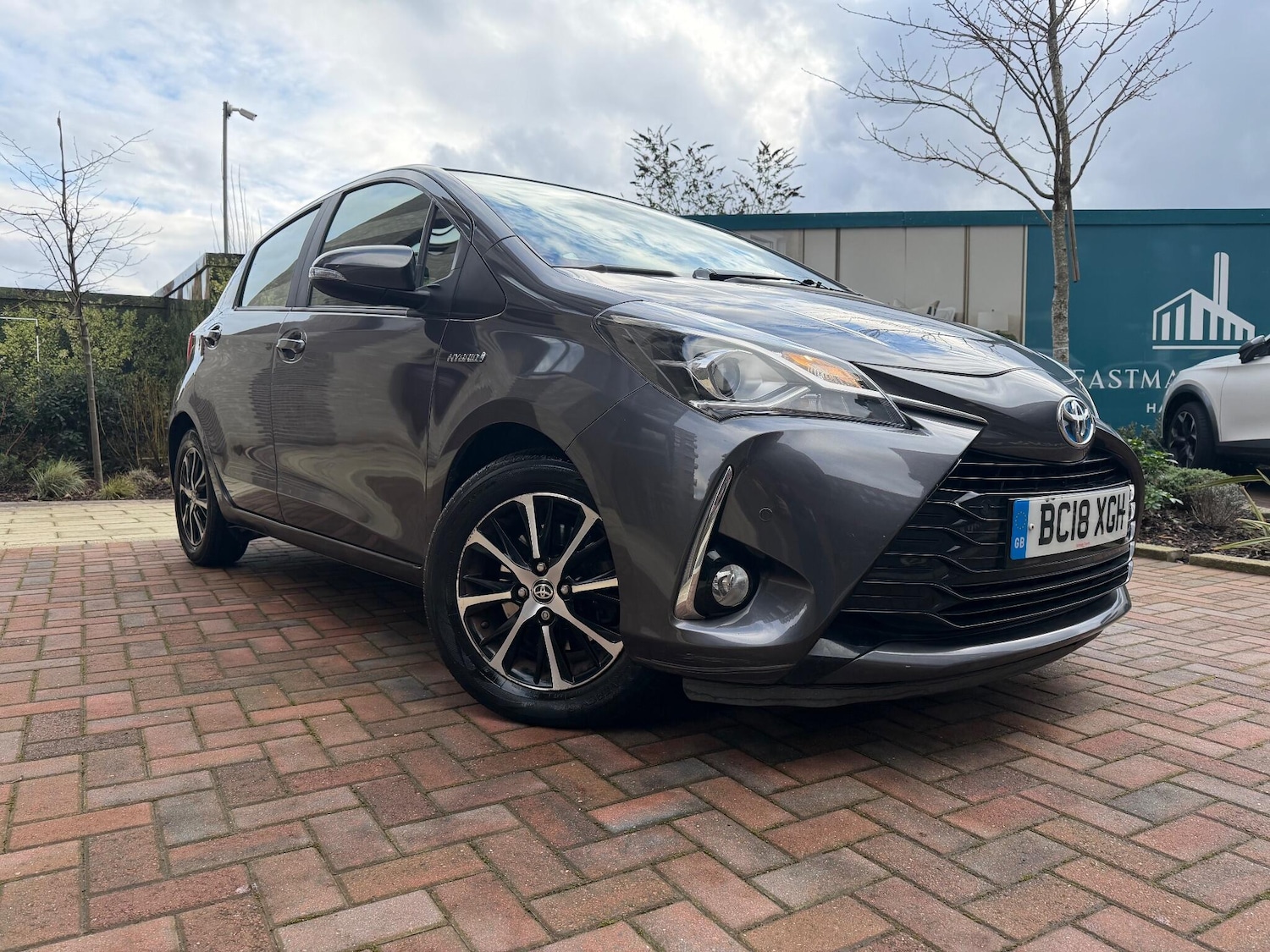 Used Toyota Yaris for sale - 77242844: Photo 12