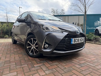Used Toyota Yaris 2018 for sale - 77242844: Photo