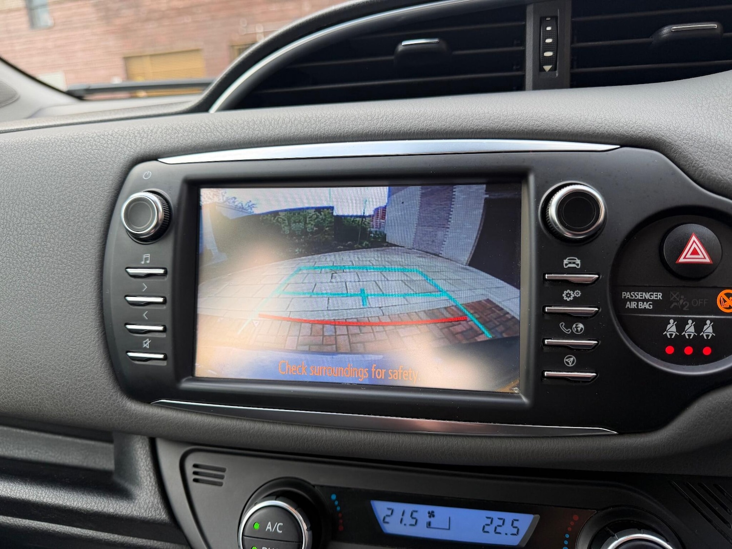 Used Toyota Yaris for sale - 77242844: Photo 26