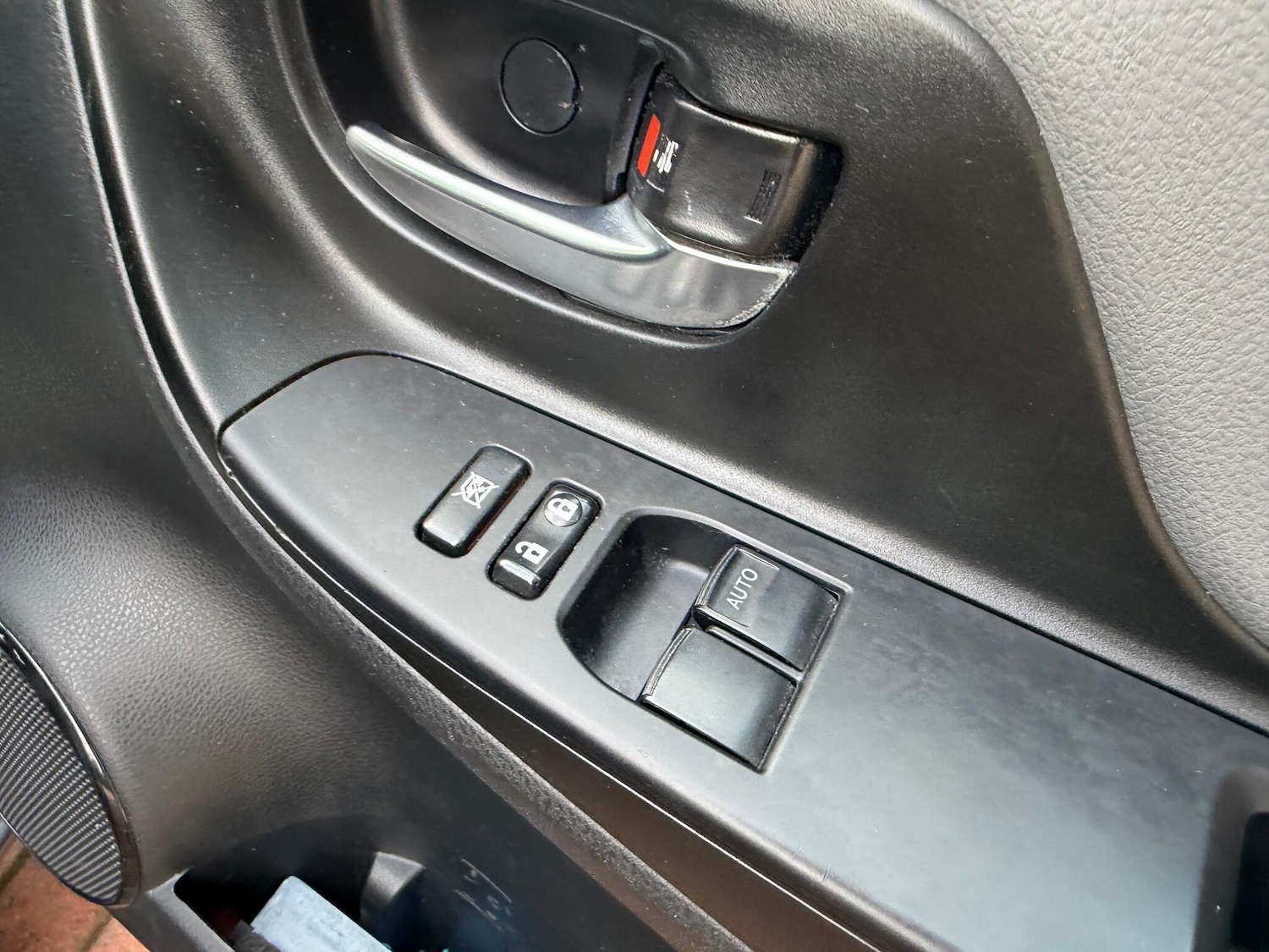 Used Toyota Yaris for sale - 77242844: Photo 30