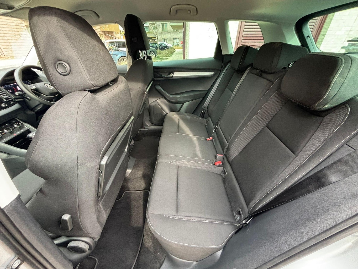 Used Skoda Karoq 2024 for sale - 77585699: Photo 37