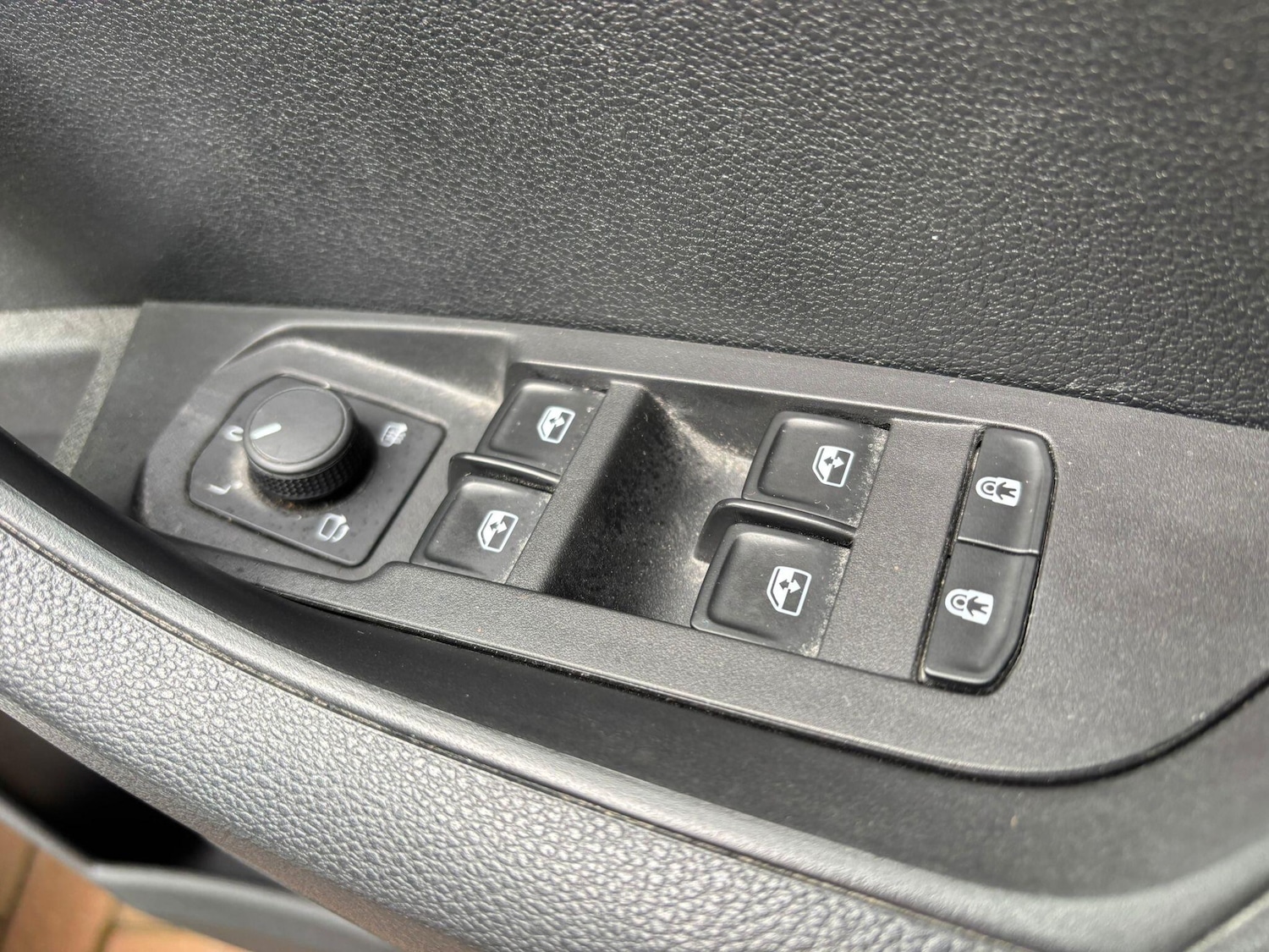 Used Skoda Karoq 2024 for sale - 77585699: Photo 41