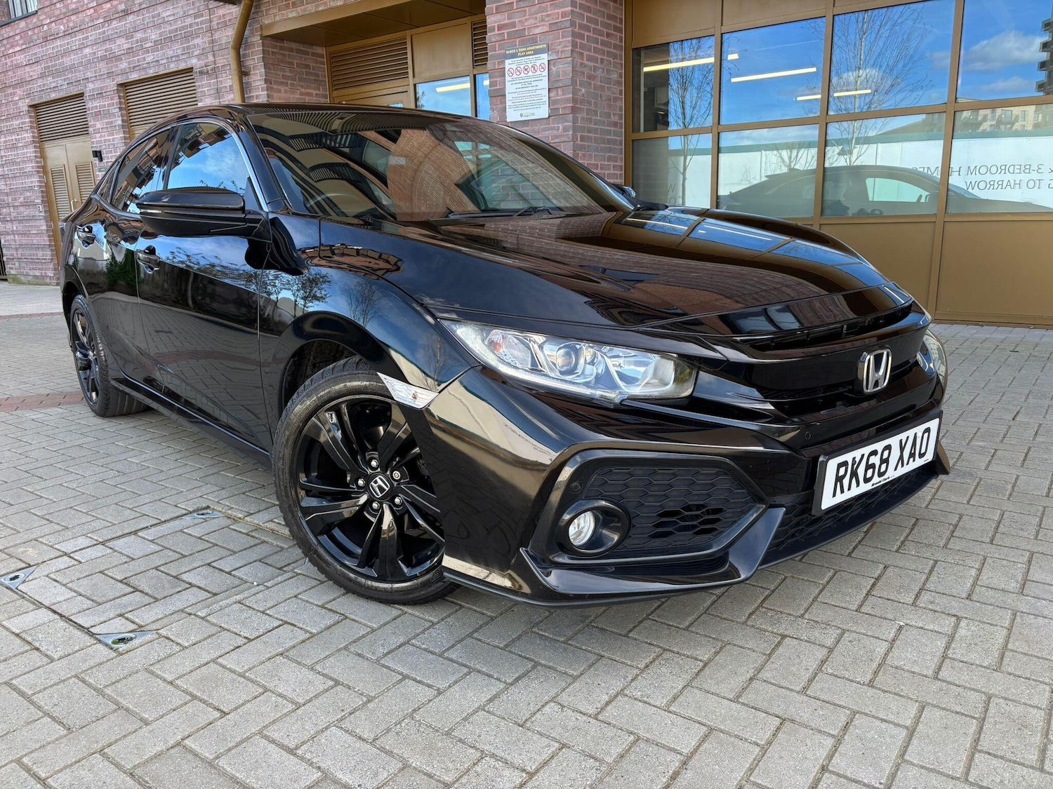 Used Honda Civic 2018 for sale - 78034783: Photo 12