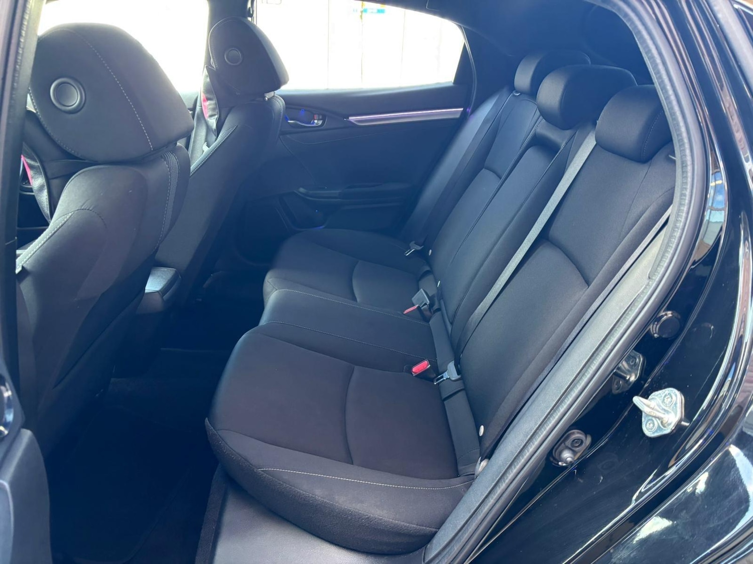 Used Honda Civic 2018 for sale - 78034783: Photo 33